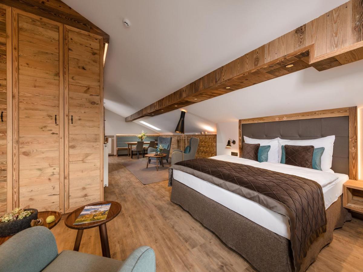 Mondi Hotel Tscherms מראה חיצוני תמונה