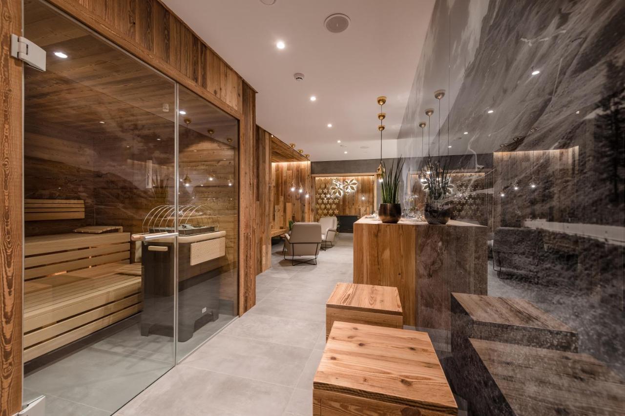 Mondi Hotel Tscherms מראה חיצוני תמונה