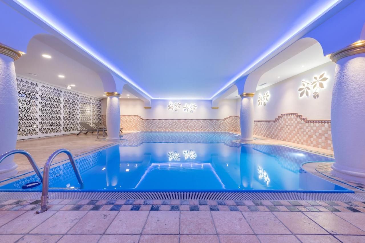 Mondi Hotel Tscherms מראה חיצוני תמונה