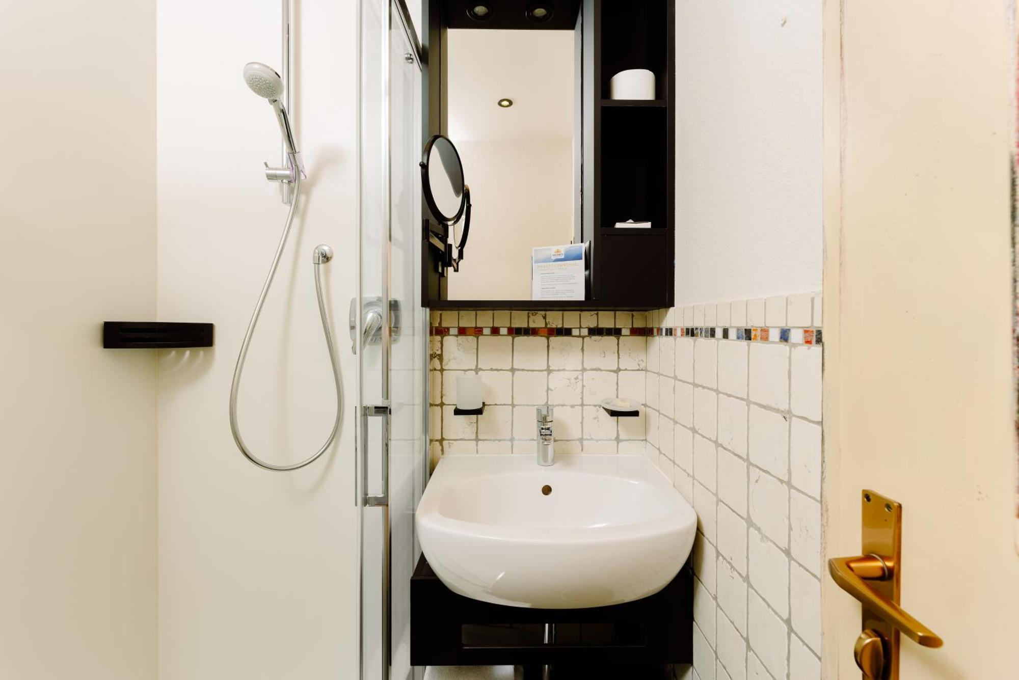 Mondi Hotel Tscherms מראה חיצוני תמונה
